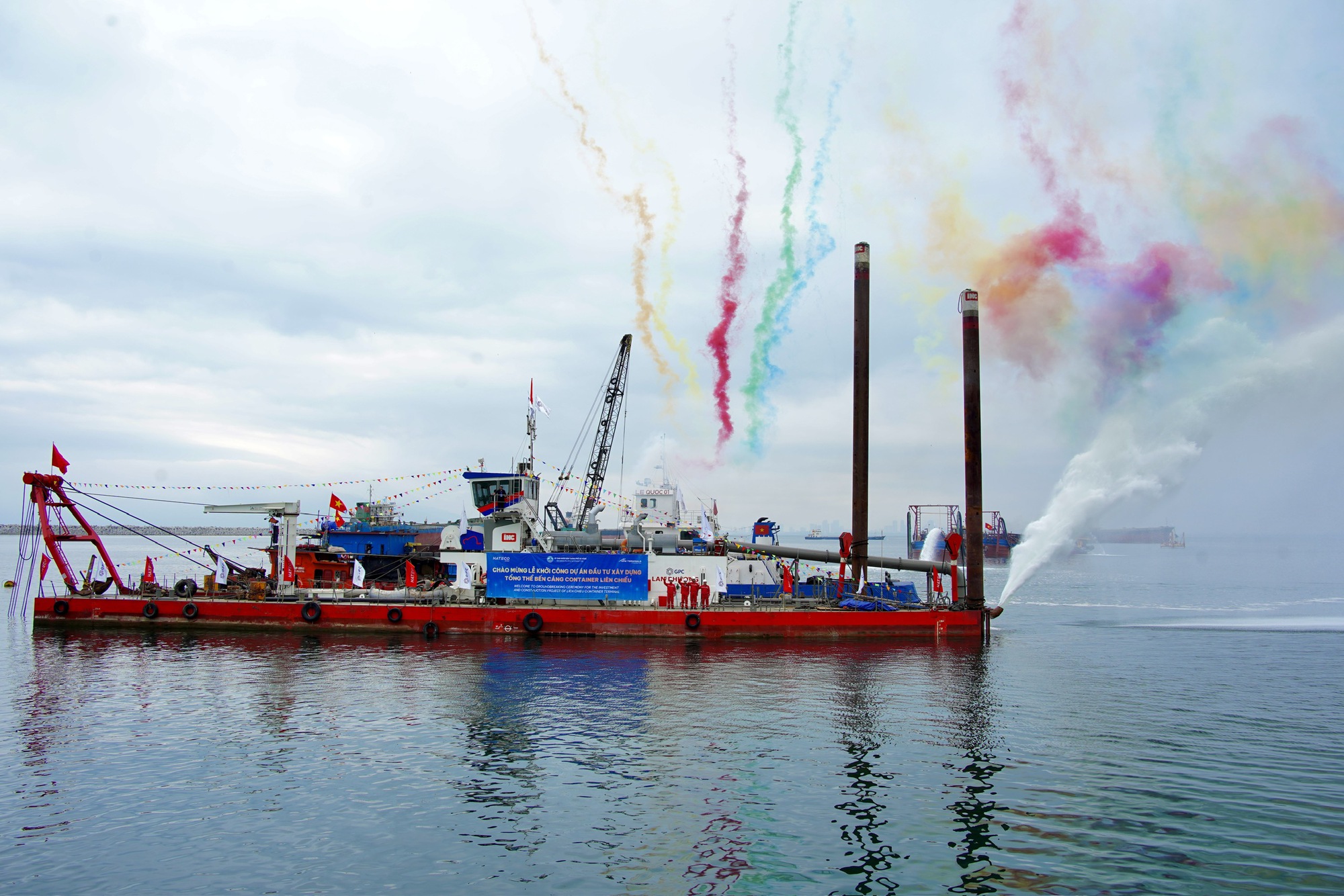 Phó Thủ tướng Thường trực Phạm Gia Túc dự khởi công Bến cảng container Liên Chiểu- Ảnh 5.