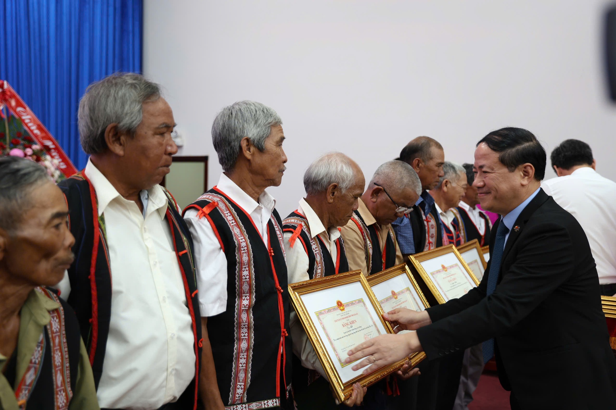 Gia Lai: Kỷ niệm 80 năm Ngày Bác Hồ gửi thư cho Đại hội các dân tộc thiểu số miền Nam- Ảnh 2.