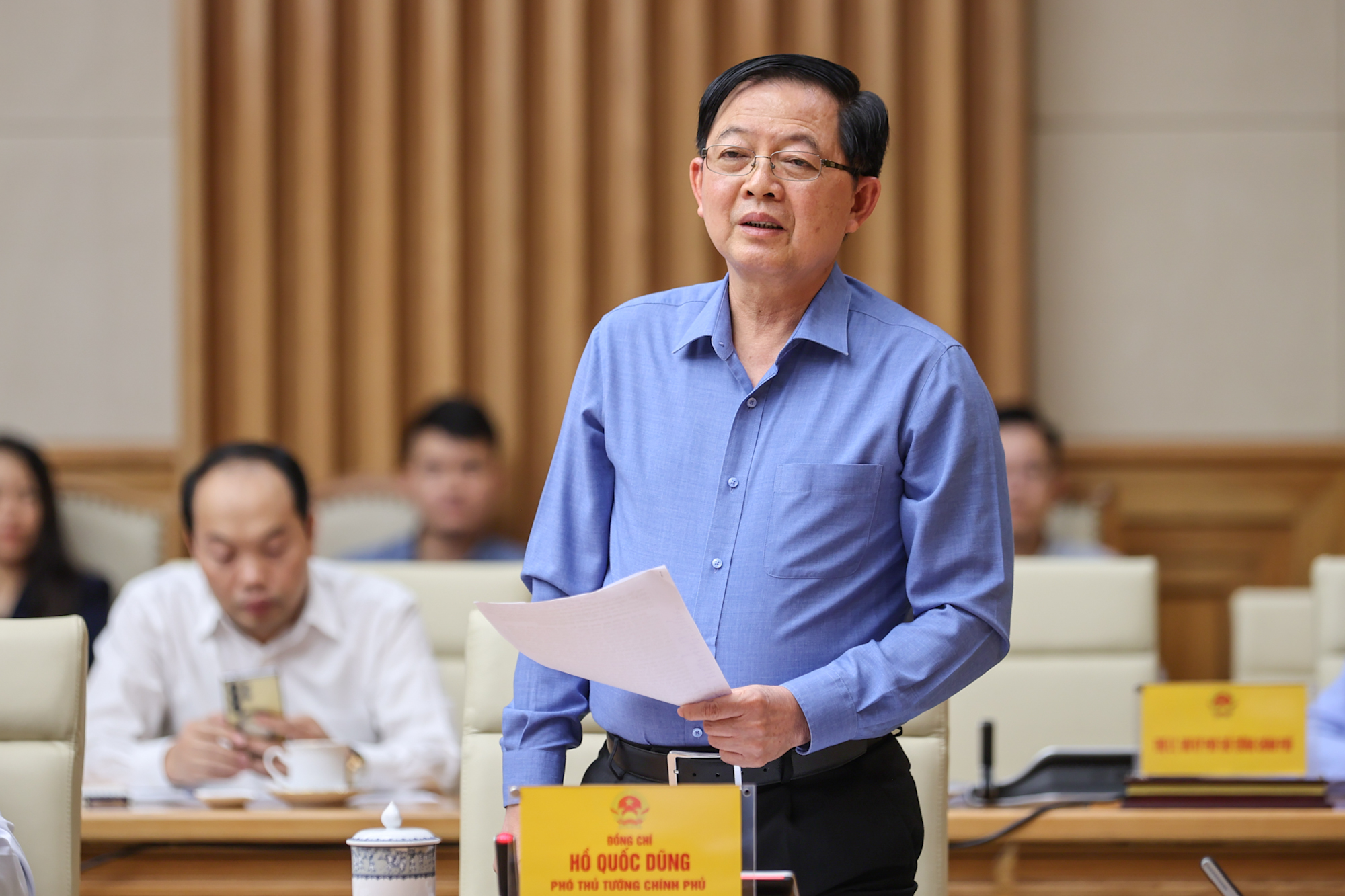 Thủ tướng: Cắt giảm thủ tục, điều kiện kinh doanh là một giải pháp nhanh nhất, ngắn nhất tác động ngay tới tăng trưởng- Ảnh 2.