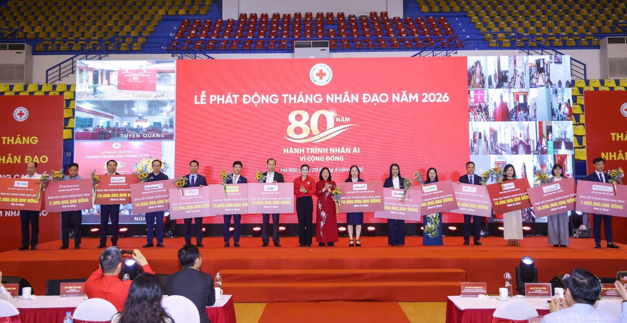 Huy động được 620 tỷ đồng ngay tại Lễ phát động Tháng Nhân đạo năm 2026- Ảnh 7.