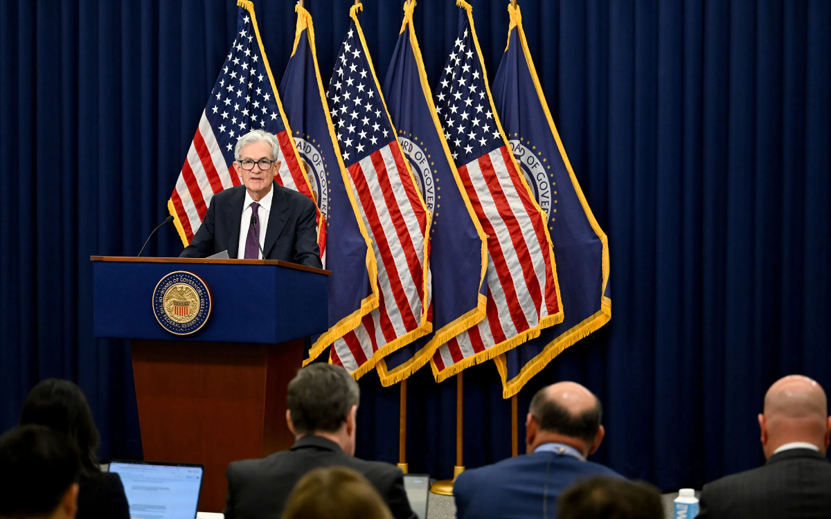 Fed giữ nguyên lãi suất cơ bản lần thứ 3 liên tiếp