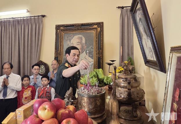 Đại tướng Phan Văn Giang tri ân các đồng chí nguyên lãnh đạo Đảng, Nhà nước, Quân đội