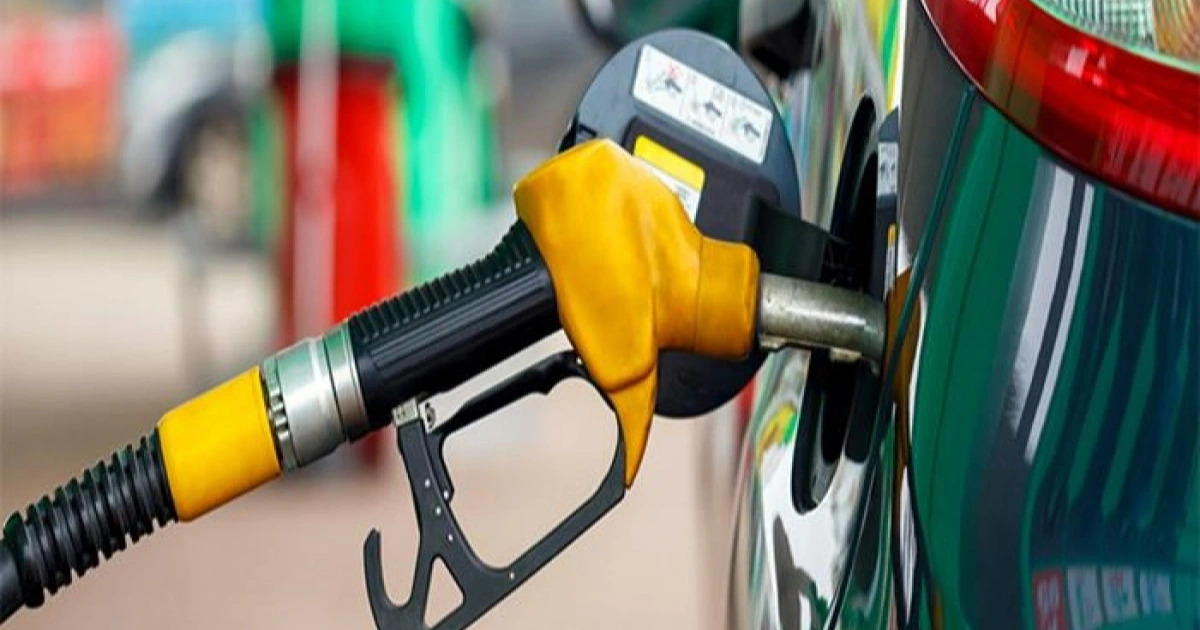 Đề xuất kéo dài việc giảm thuế nhập khẩu một số mặt hàng xăng dầu về 0% đến 30/6/2026- Ảnh 1.