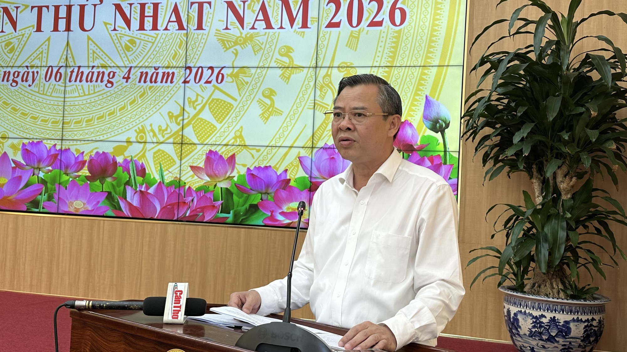 Cần Thơ tăng tốc chuyển đổi số, tạo 'cú hích' tăng trưởng mới- Ảnh 2. Cần Thơ tăng tốc chuyển đổi số, tạo 'cú hích' tăng trưởng mới- Ảnh 2.