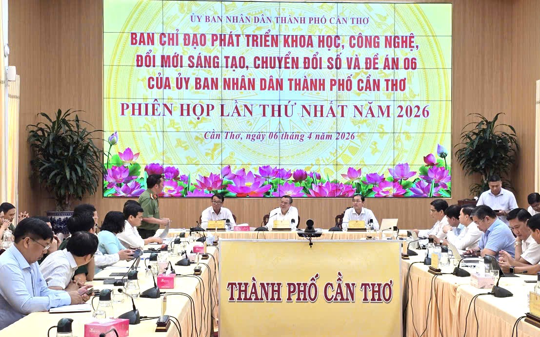 Cần Thơ tăng tốc chuyển đổi số, tạo 'cú hích' tăng trưởng mới