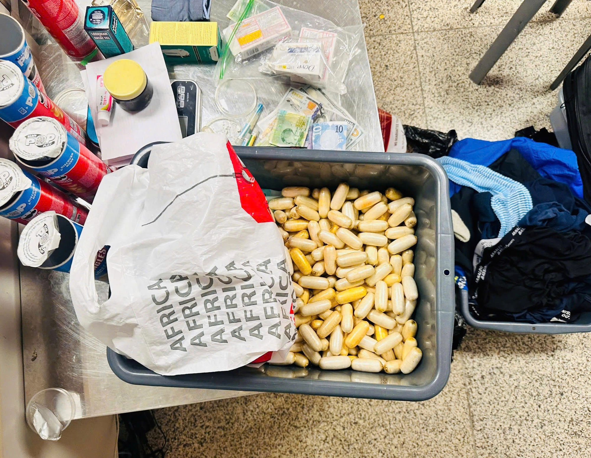 Hải quan phát hiện 8.879 vụ buôn lậu, trị giá hơn 8.000 tỷ đồng- Ảnh 2.