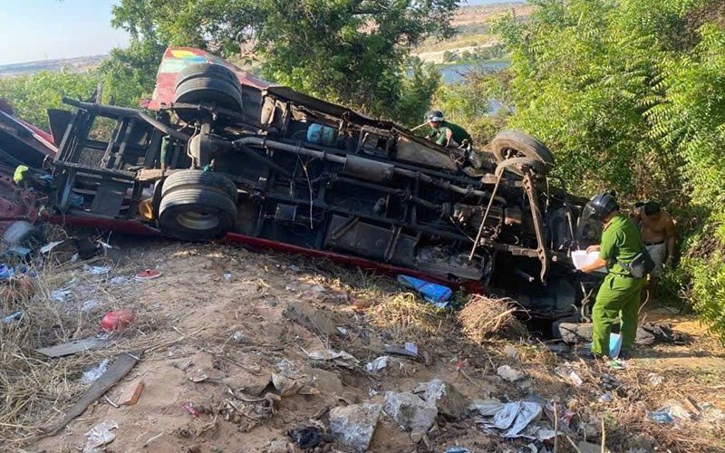 Khẩn trương khắc phục hậu quả vụ tai nạn giao thông đặc biệt nghiêm trọng tại Lâm Đồng