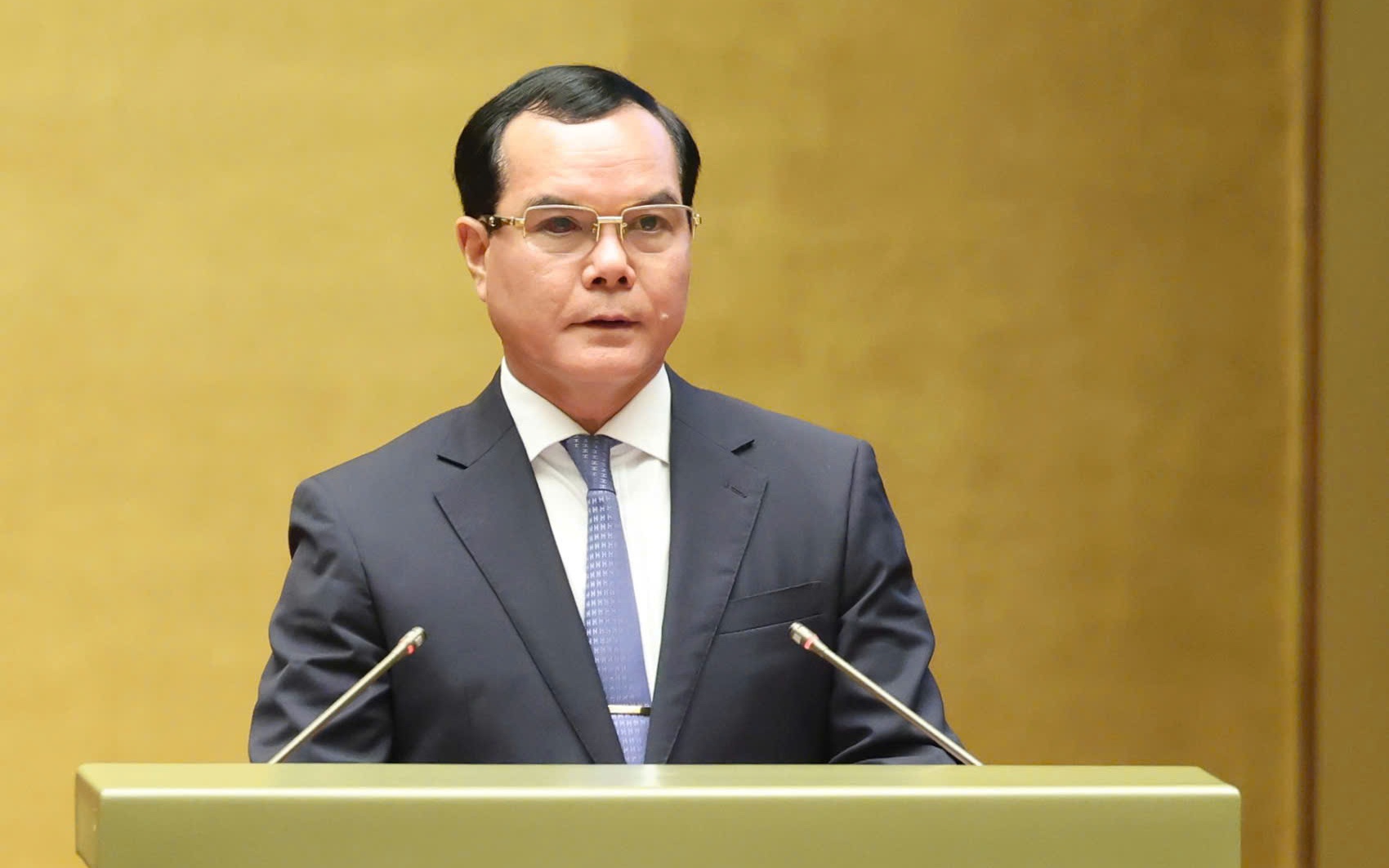 Hoàn thiện hành lang pháp lý, bảo đảm quyền tự do tín ngưỡng