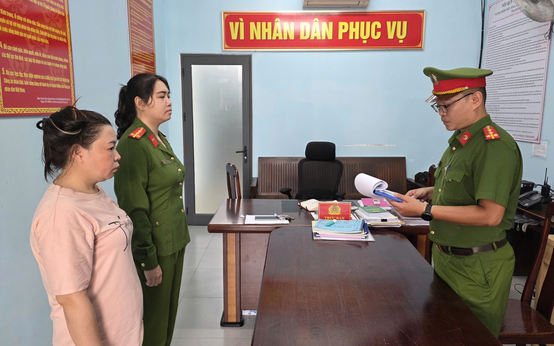 Bắt người phụ nữ đánh nhân viên gác chắn tàu ở Đà Nẵng