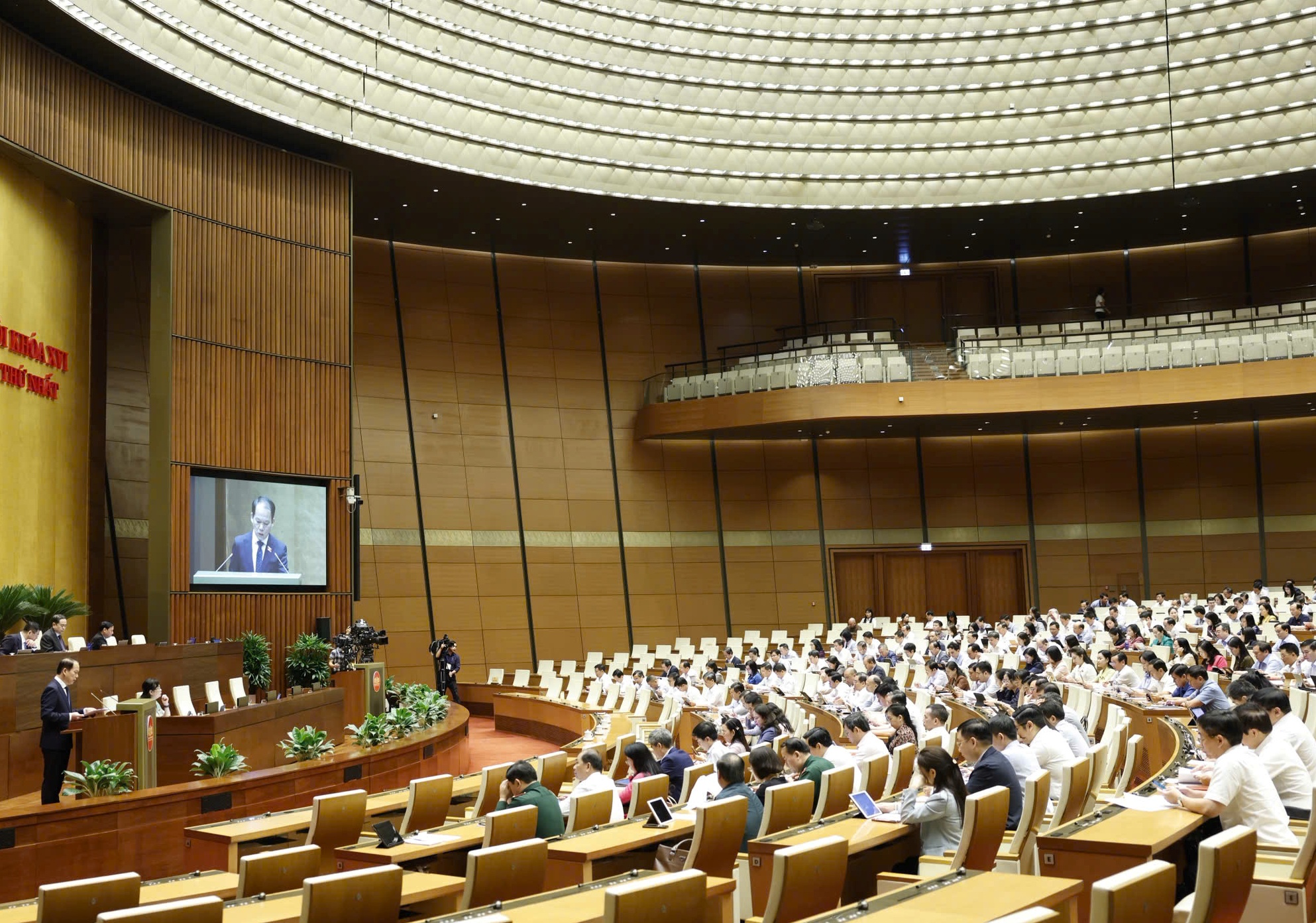 Quốc hội xem xét Dự án Luật sửa đổi, bổ sung một số điều của Luật Công chứng- Ảnh 1.