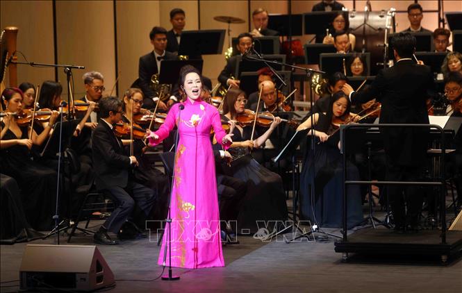 Tổng Bí thư, Chủ tịch nước Tô Lâm dự Chương trình nghệ thuật 'Tổ quốc trong tim'- Ảnh 9. Tổng Bí thư, Chủ tịch nước Tô Lâm dự Chương trình nghệ thuật 'Tổ quốc trong tim'- Ảnh 9.