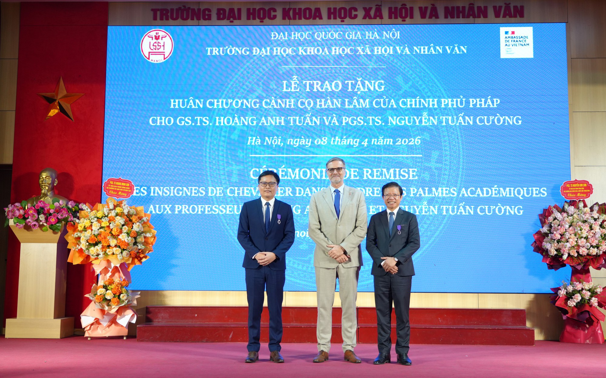 Từ văn bia cổ đến Huân chương Cành cọ Hàn lâm: Dấu ấn hợp tác khoa học Việt - Pháp