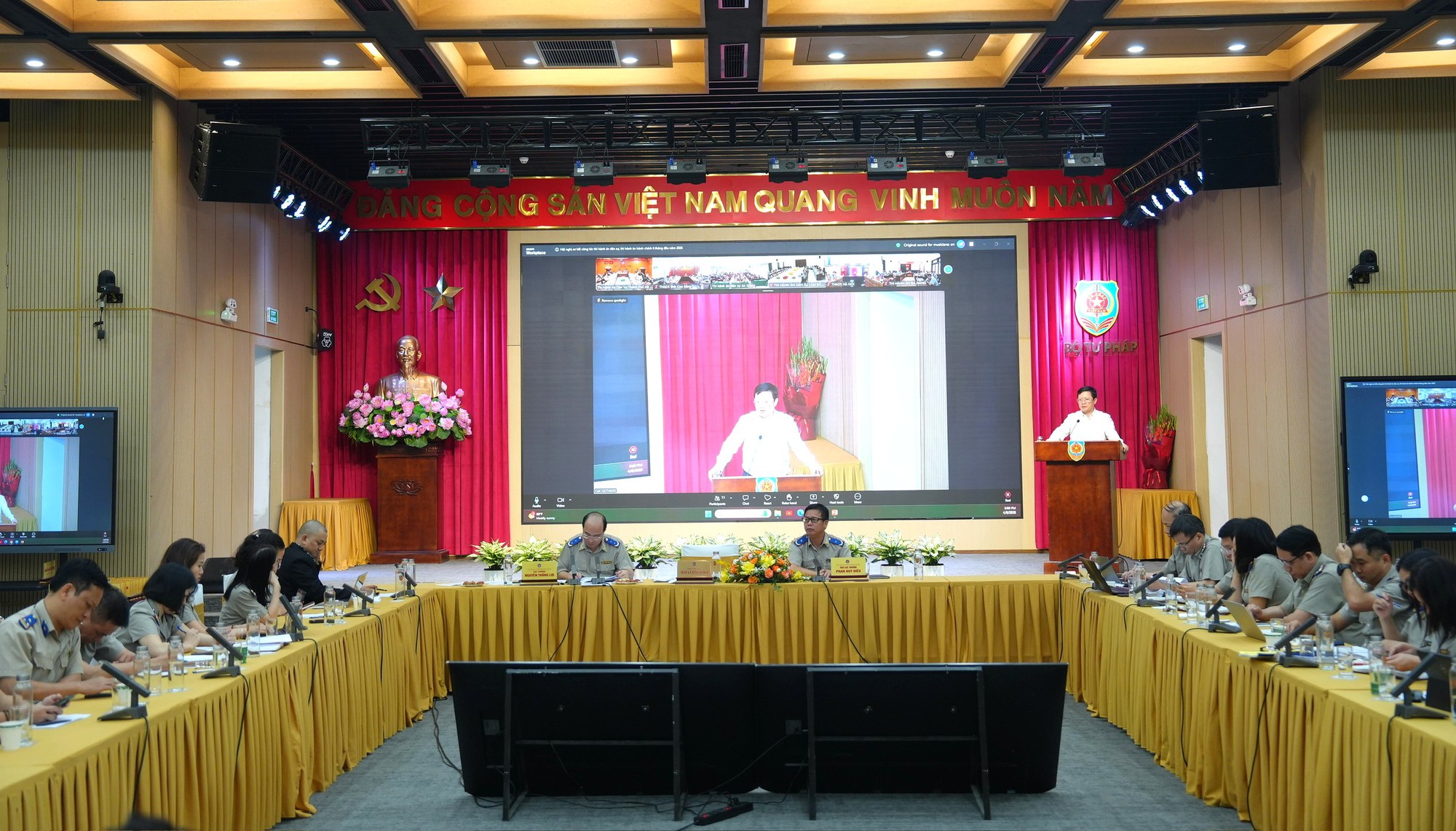 Tạo dấu ấn chuyển đổi số trong công tác thi hành án dân sự- Ảnh 2. Tạo dấu ấn chuyển đổi số trong công tác thi hành án dân sự- Ảnh 2.