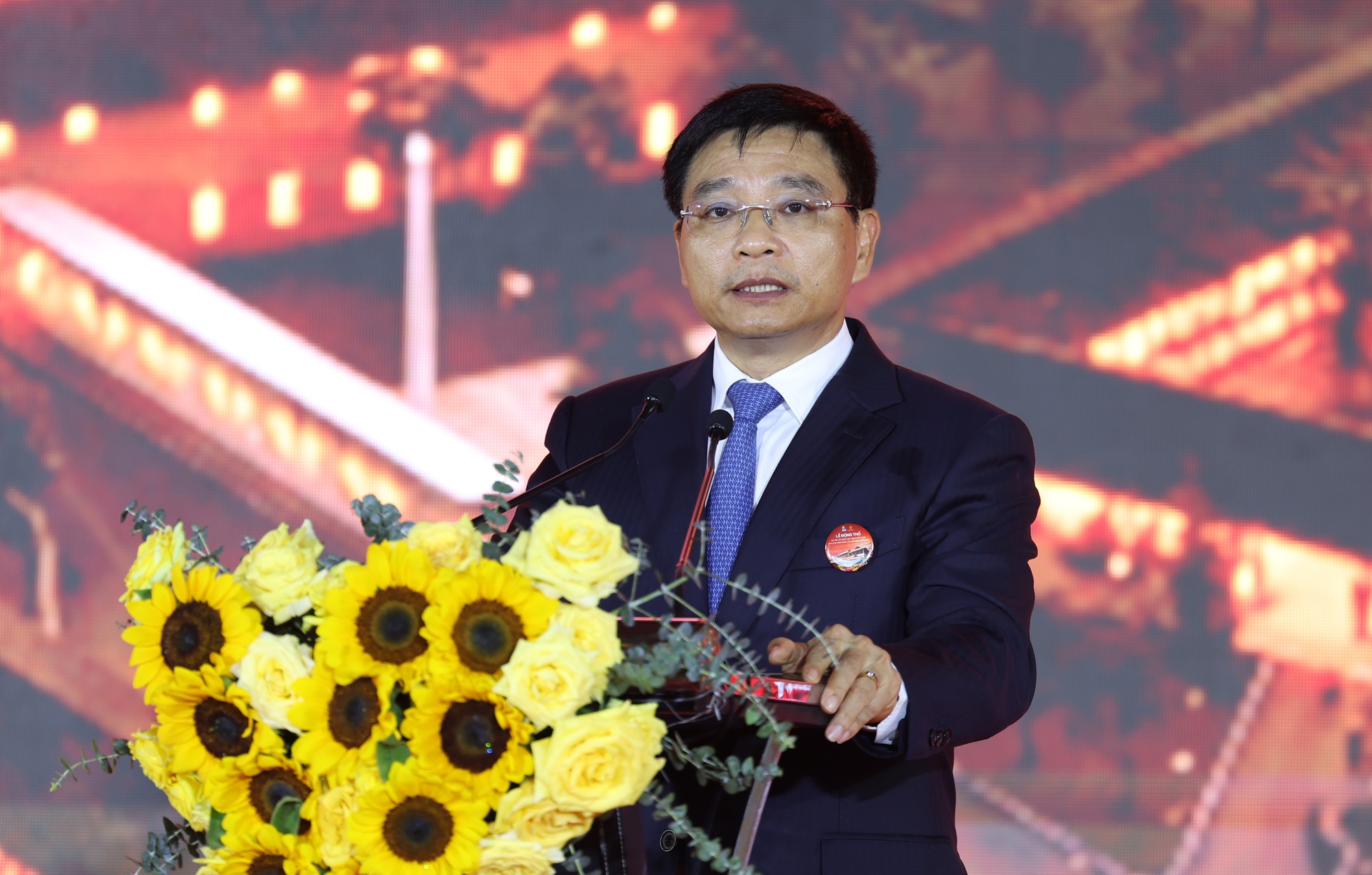 Phó Thủ tướng Nguyễn Văn Thắng dự lễ động thổ Dự án tổ hợp cáp treo kết hợp du lịch văn hóa lịch sử Điện Biên Phủ- Ảnh 2.