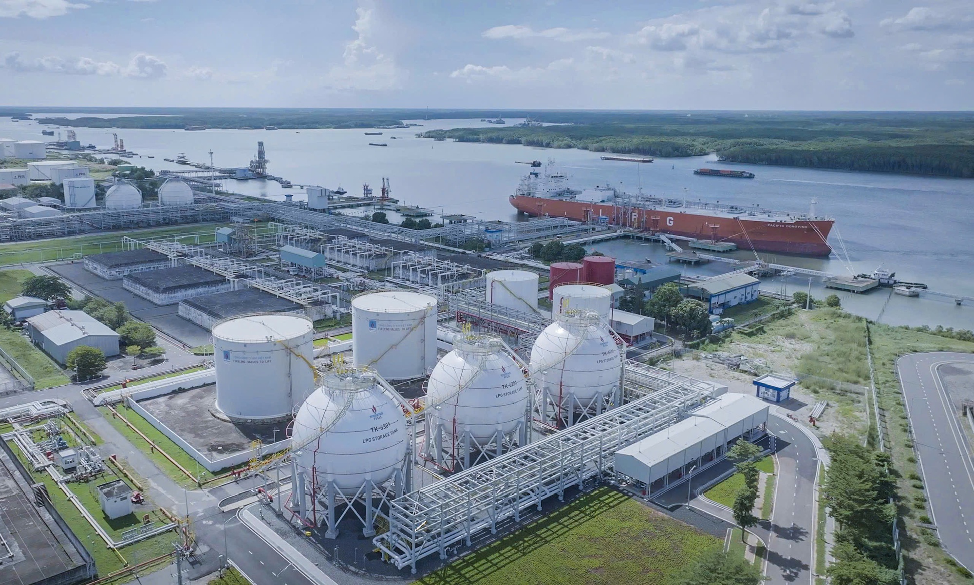PV GAS giữ vững nguồn cung LNG - LPG cho thị trường năng lượng- Ảnh 1.