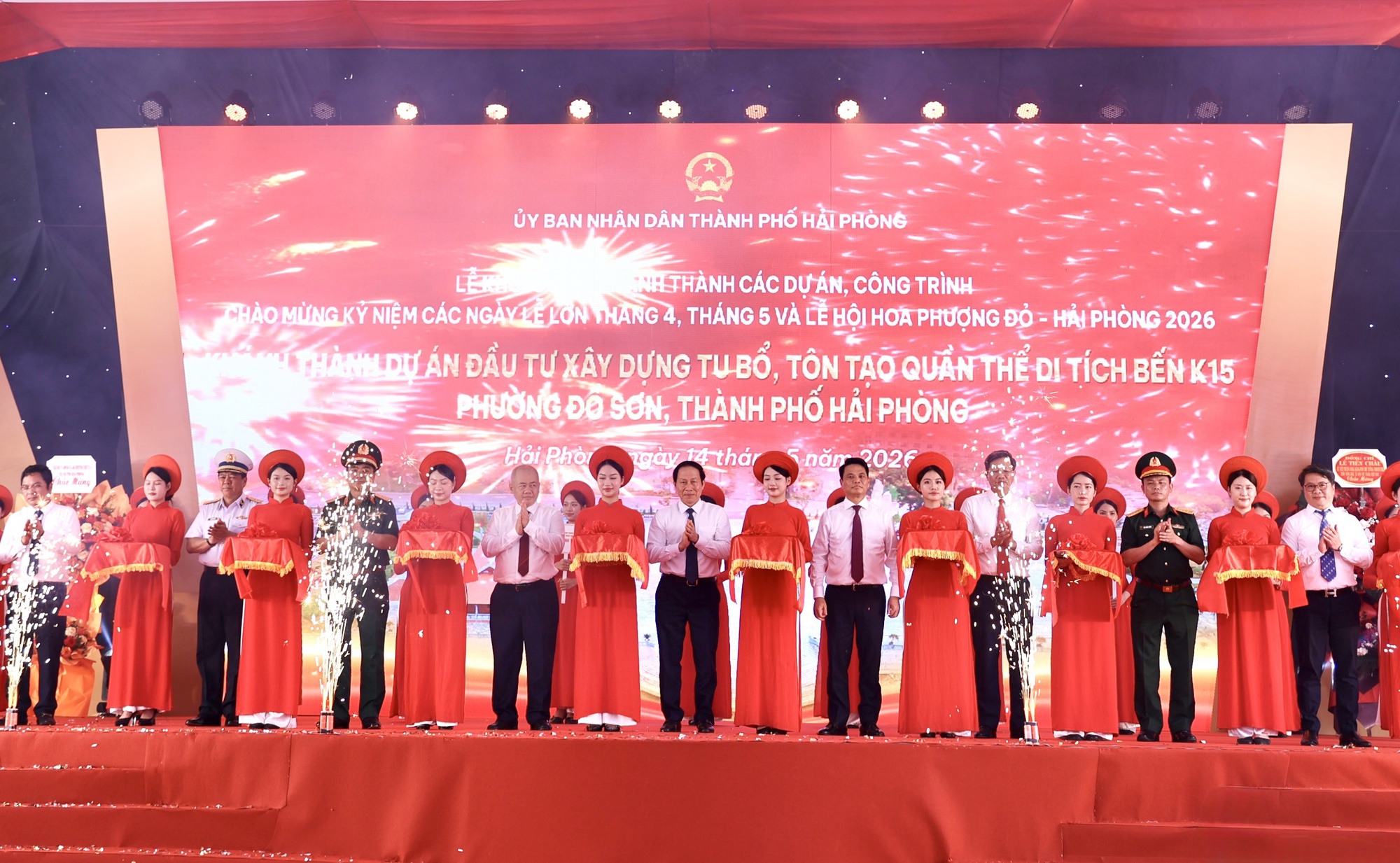Phó Thủ tướng Lê Tiến Châu dự Lễ khởi công, khánh thành 14 dự án, công trình tại Hải Phòng- Ảnh 2. Phó Thủ tướng Lê Tiến Châu dự Lễ khởi công, khánh thành 14 dự án, công trình tại Hải Phòng- Ảnh 2.