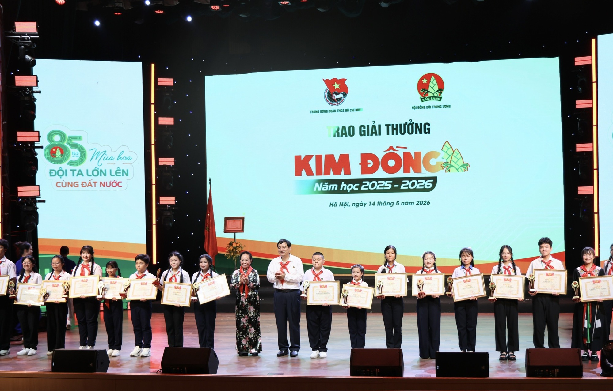Phó Thủ tướng Phạm Thị Thanh Trà: Mọi trẻ em đều cần được yêu thương và phát triển toàn diện- Ảnh 4. Phó Thủ tướng Phạm Thị Thanh Trà: Mọi trẻ em đều cần được yêu thương và phát triển toàn diện- Ảnh 4.