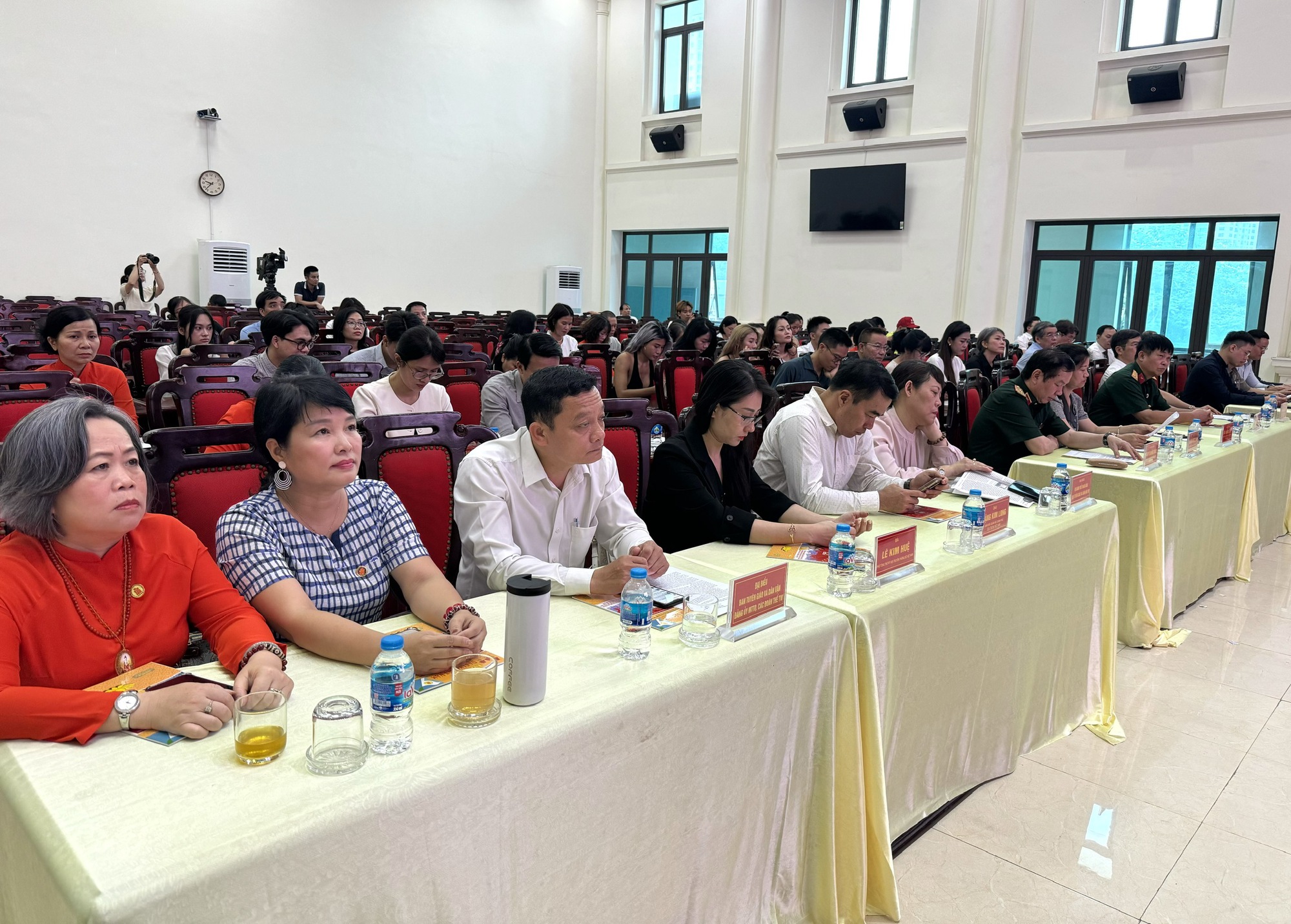 Đồng hành cùng nạn nhân da cam bằng trách nhiệm và hành động- Ảnh 2.