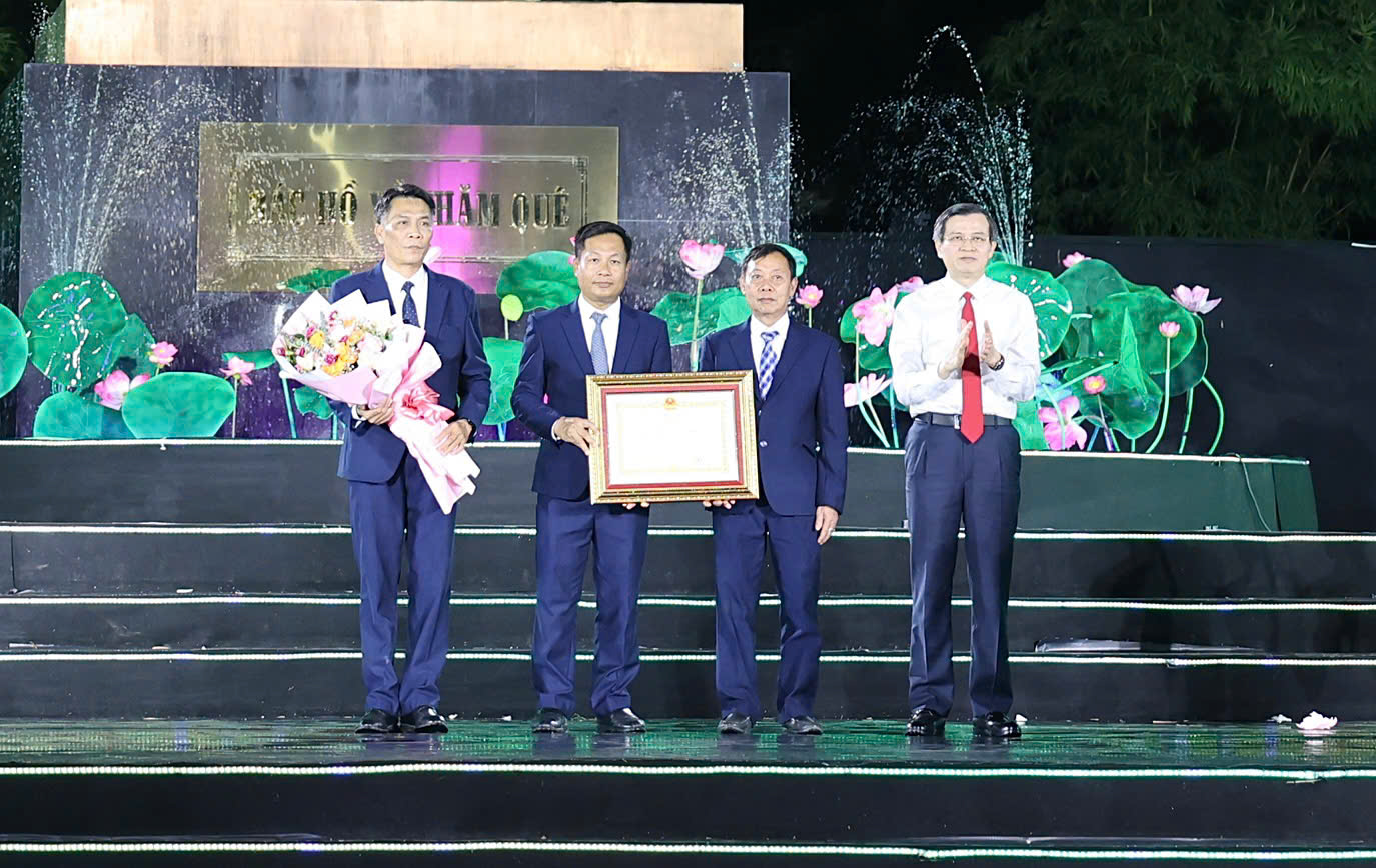 Lễ hội Làng Sen năm 2026: Sự kiện văn hóa - chính trị đặc biệt, tri ân sâu sắc Chủ tịch Hồ Chí Minh- Ảnh 4. Lễ hội Làng Sen năm 2026: Sự kiện văn hóa - chính trị đặc biệt, tri ân sâu sắc Chủ tịch Hồ Chí Minh- Ảnh 4.