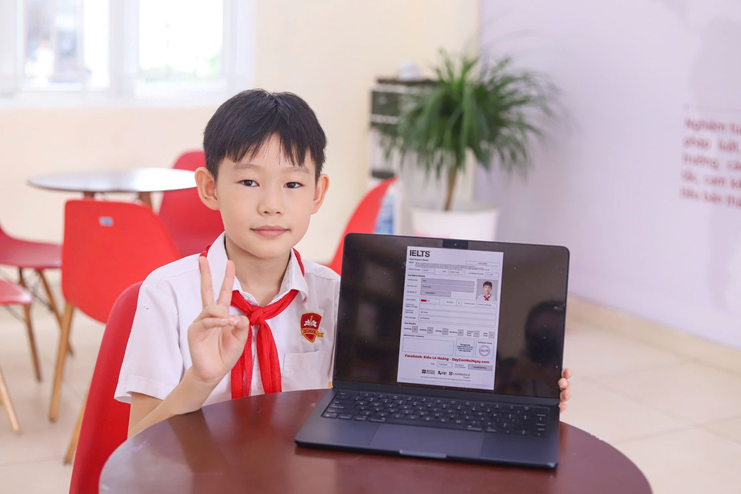 Học sinh lớp 4 iSCHOOL Hà Tĩnh đạt 7.5 IELTS Academic ngay lần thi đầu tiên- Ảnh 1.