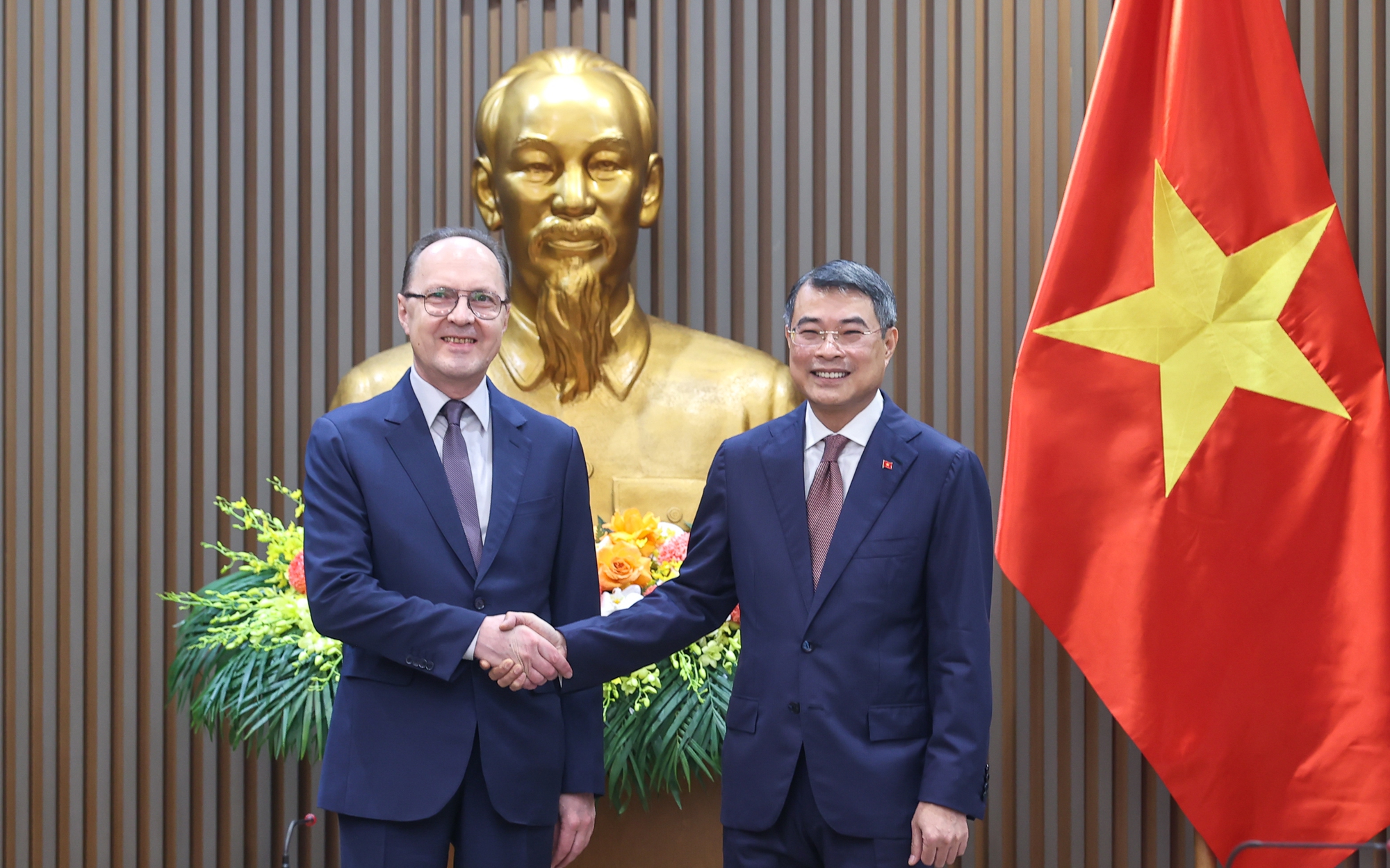 Thủ tướng Lê Minh Hưng tiếp Đại sứ Nga: Việt Nam là một đối tác quan trọng hàng đầu tại châu Á - Thái Bình Dương