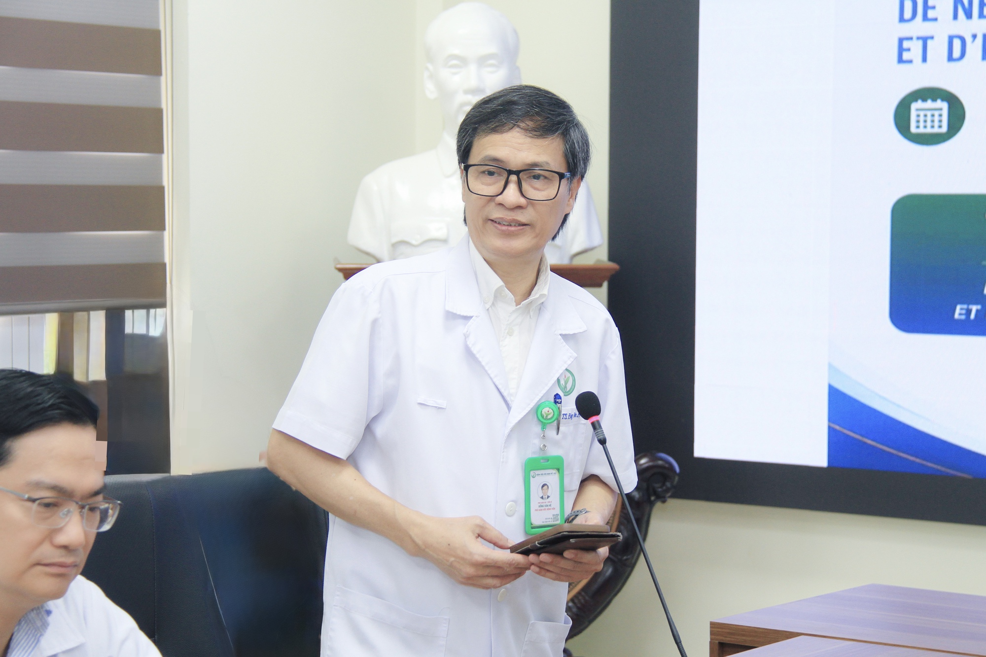 Bệnh u não có liên quan đến sóng điện thoại?- Ảnh 1.