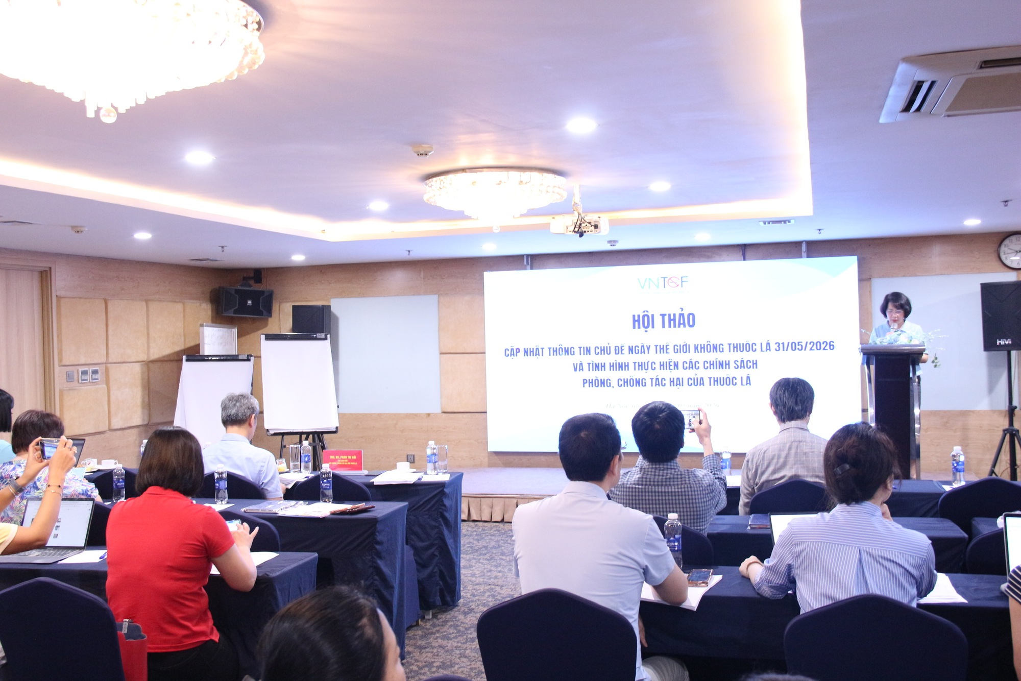 Đề xuất cấm mua, sử dụng thuốc lá đối với người sinh từ ngày 1/1/2010 trở về sau - Ảnh 1. Đề xuất cấm mua, sử dụng thuốc lá đối với người sinh từ ngày 1/1/2010 trở về sau - Ảnh 1.