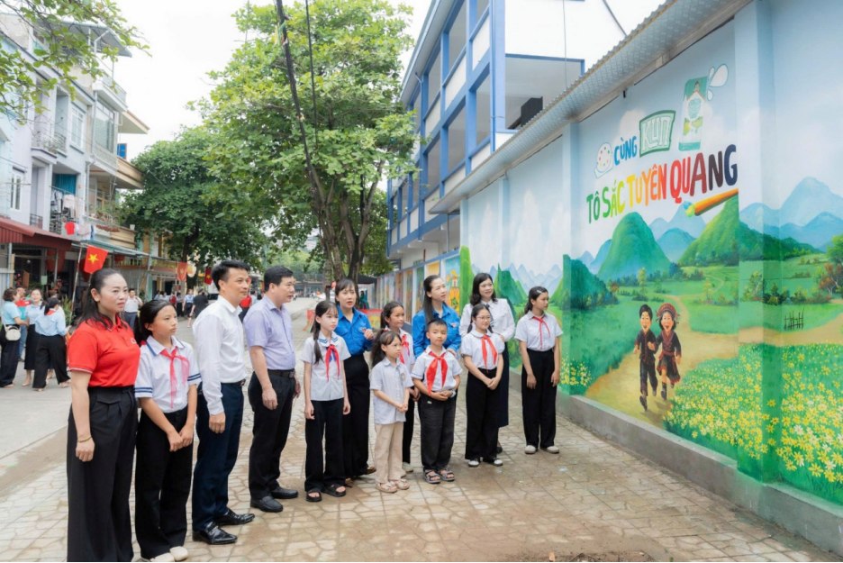 Cùng KUN tô sắc Tuyên Quang- Ảnh 3. Cùng KUN tô sắc Tuyên Quang- Ảnh 3.
