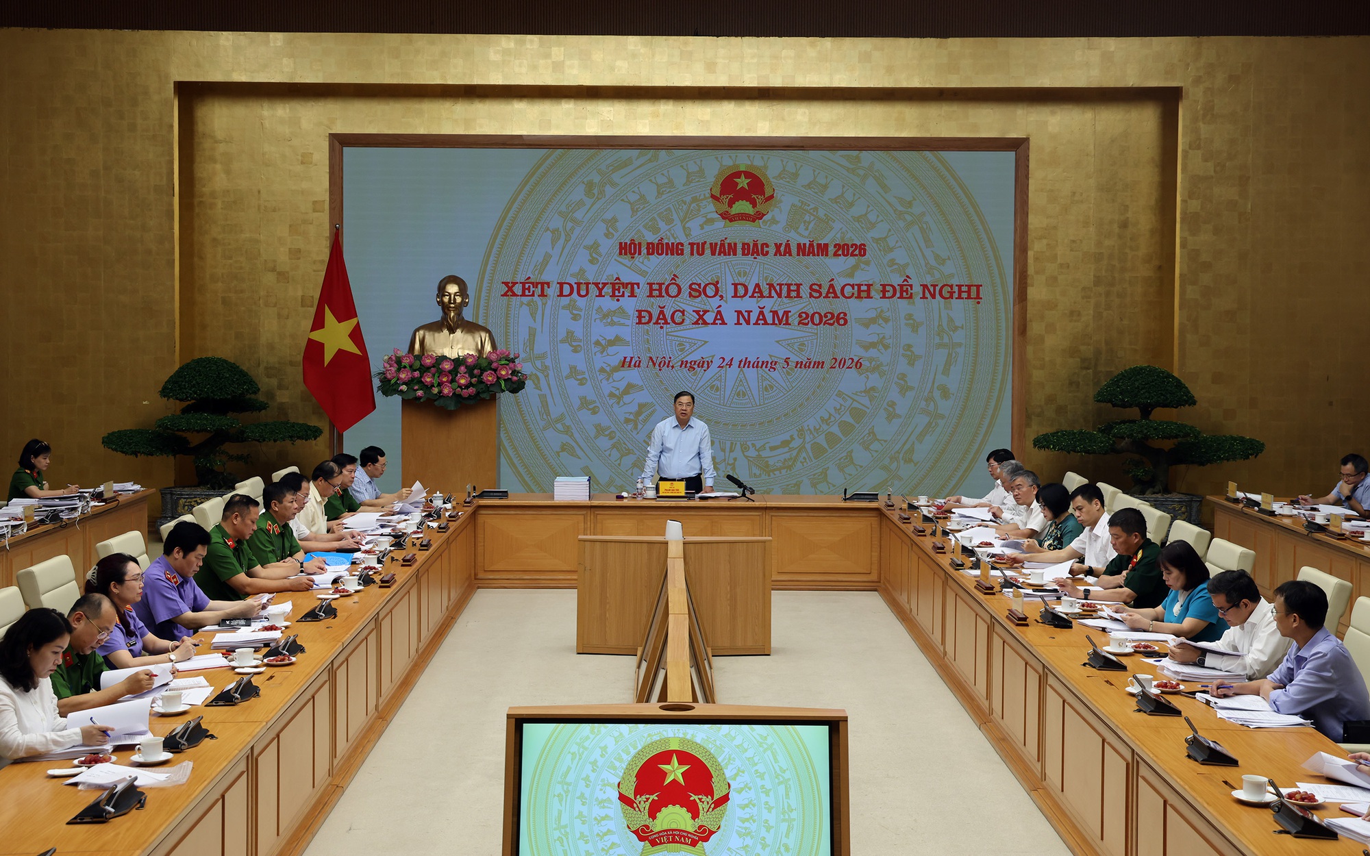 Phó Thủ tướng Thường trực Phạm Gia Túc chủ trì phiên họp của Hội đồng tư vấn đặc xá năm 2026- Ảnh 4. Phó Thủ tướng Thường trực Phạm Gia Túc chủ trì phiên họp của Hội đồng tư vấn đặc xá năm 2026- Ảnh 4.