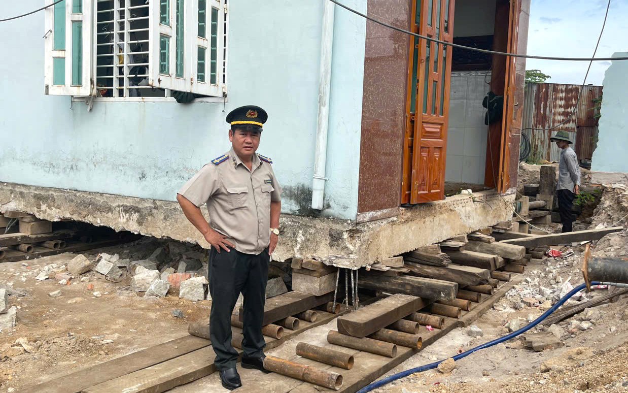 Bài 2: ‘Thần đèn dời nhà': Hạnh phúc nghề phía sau một bản án khó