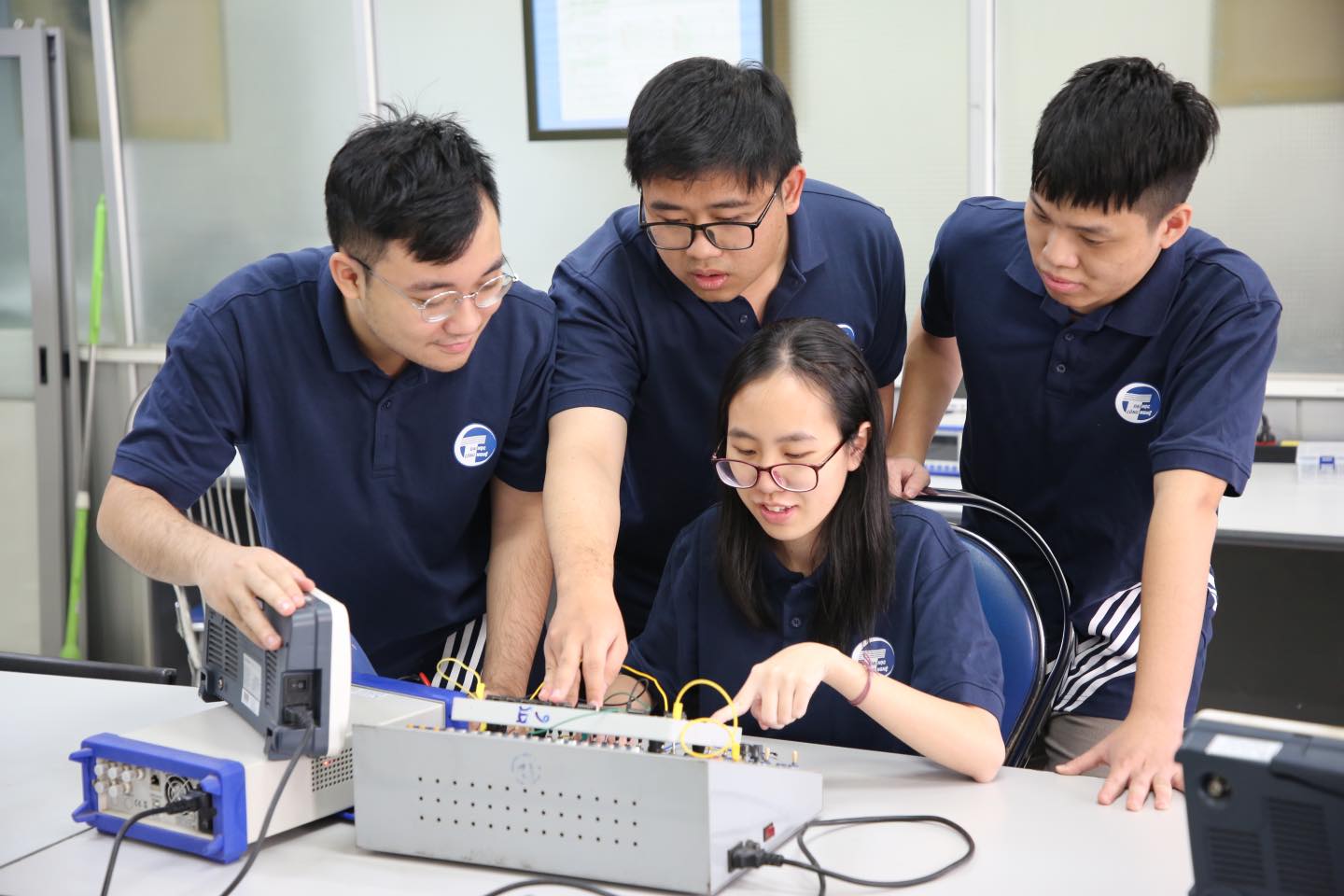 ĐHQGHN dừng xét học bạ, ưu tiên các chương trình tài năng STEM- Ảnh 1. ĐHQGHN dừng xét học bạ, ưu tiên các chương trình tài năng STEM- Ảnh 1.