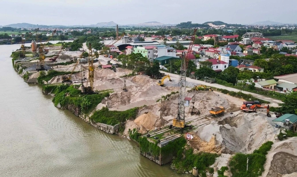 Bổ sung mức xử phạt vi phạm hành chính trong phòng chống thiên tai; thủy lợi; đê điều- Ảnh 1.