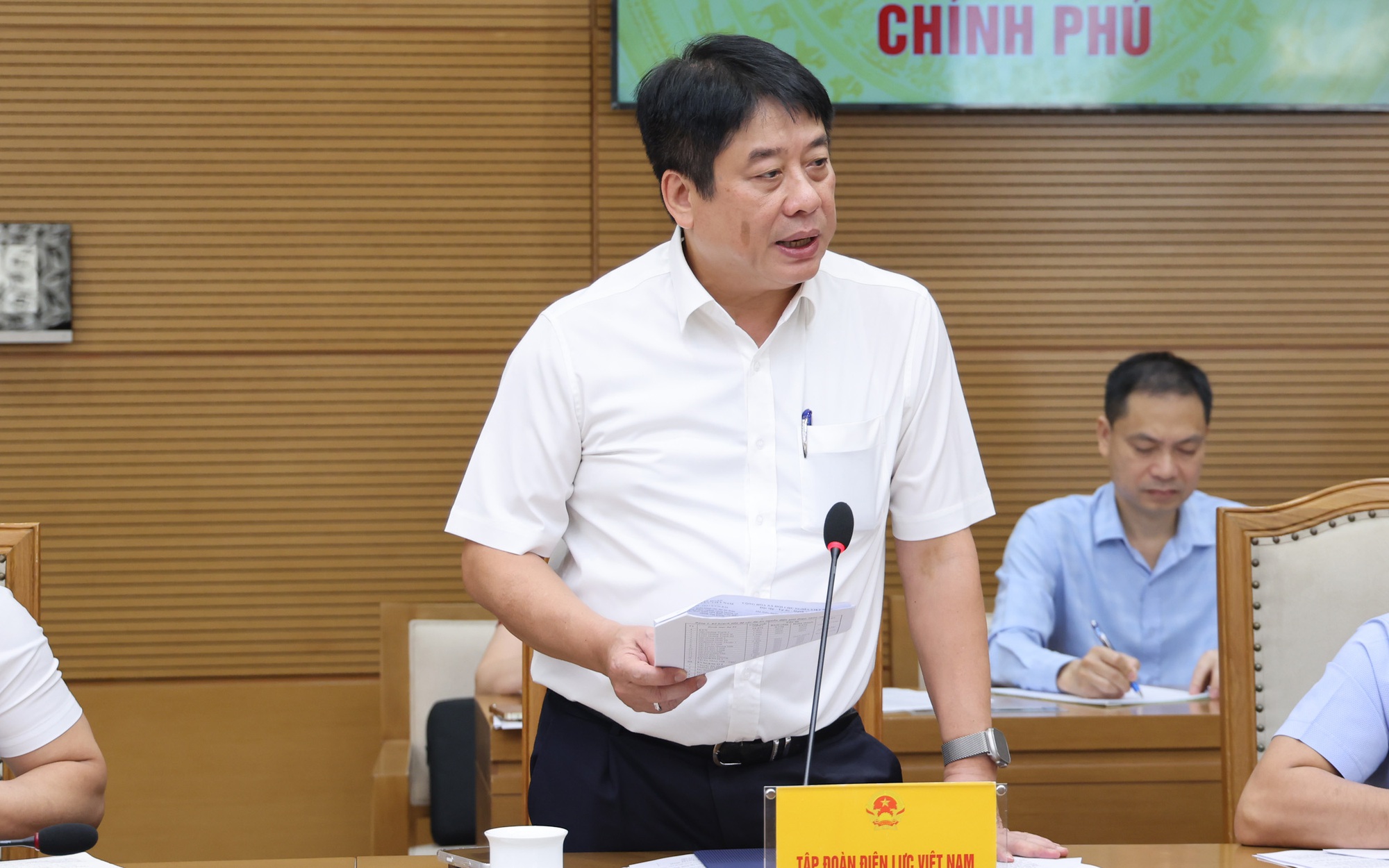 Phó Thủ tướng Thường trực Phạm Gia Túc yêu cầu không để công trình, dự án trọng điểm ngành năng lượng tiếp tục chậm tiến độ- Ảnh 6.