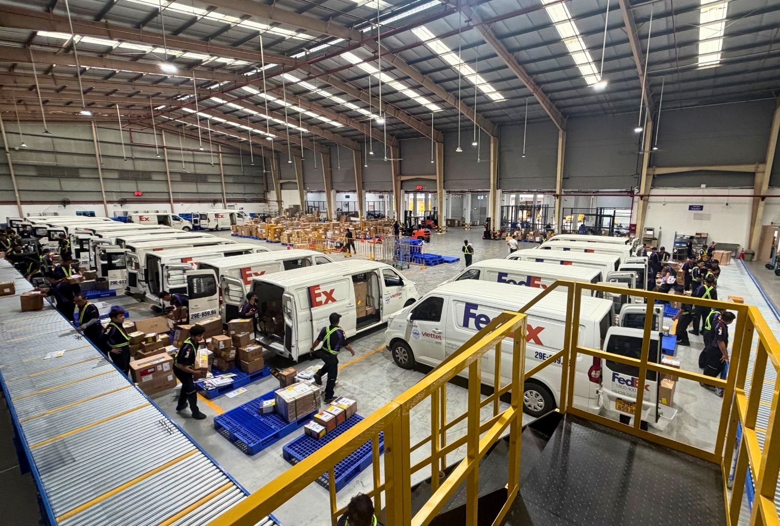 FedEx phản hồi về sự cố gián đoạn dịch vụ tại Việt Nam và nỗ lực phục hồi trên toàn hệ thống- Ảnh 2.