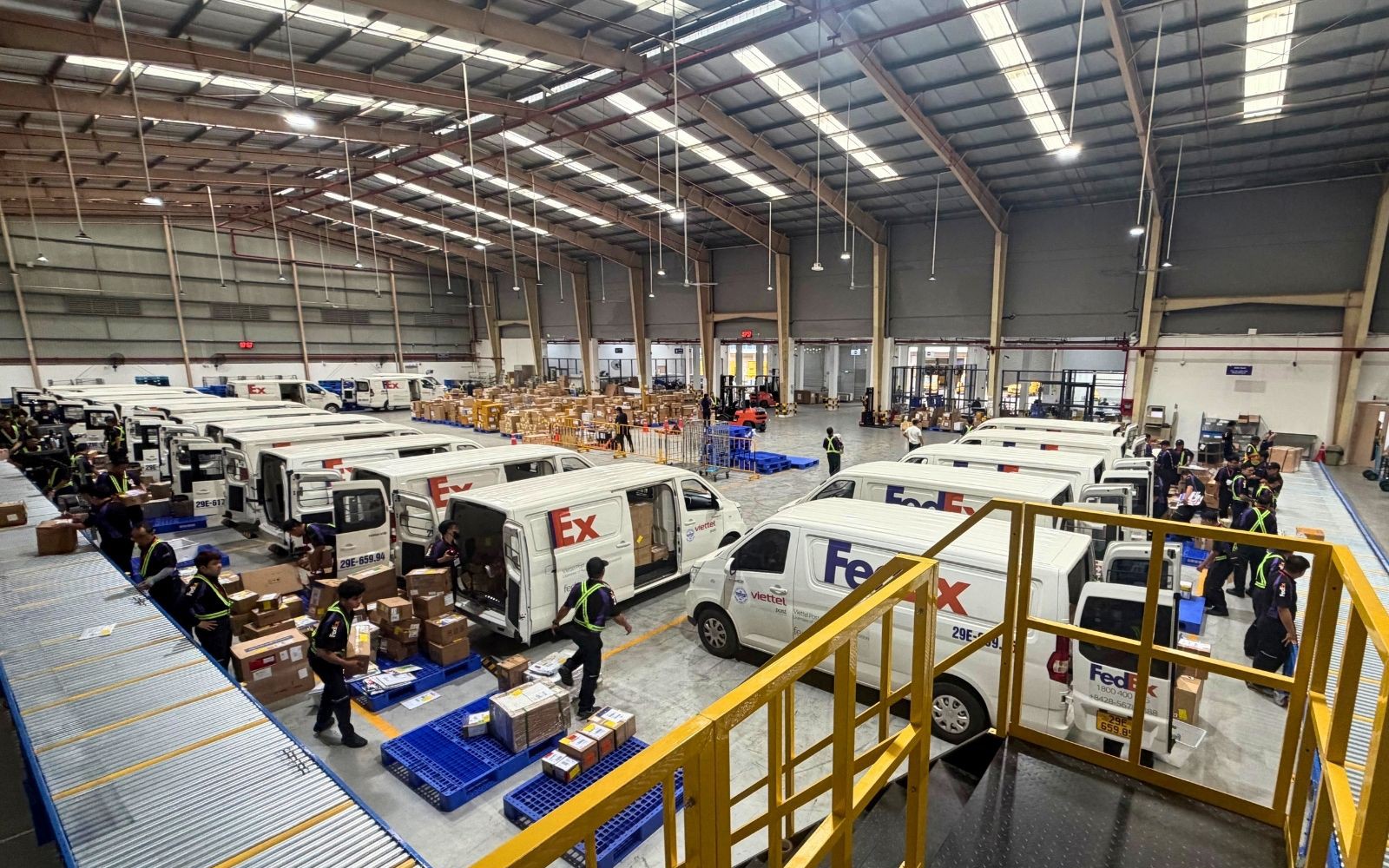 FedEx phản hồi về sự cố gián đoạn dịch vụ tại Việt Nam và nỗ lực phục hồi trên toàn hệ thống