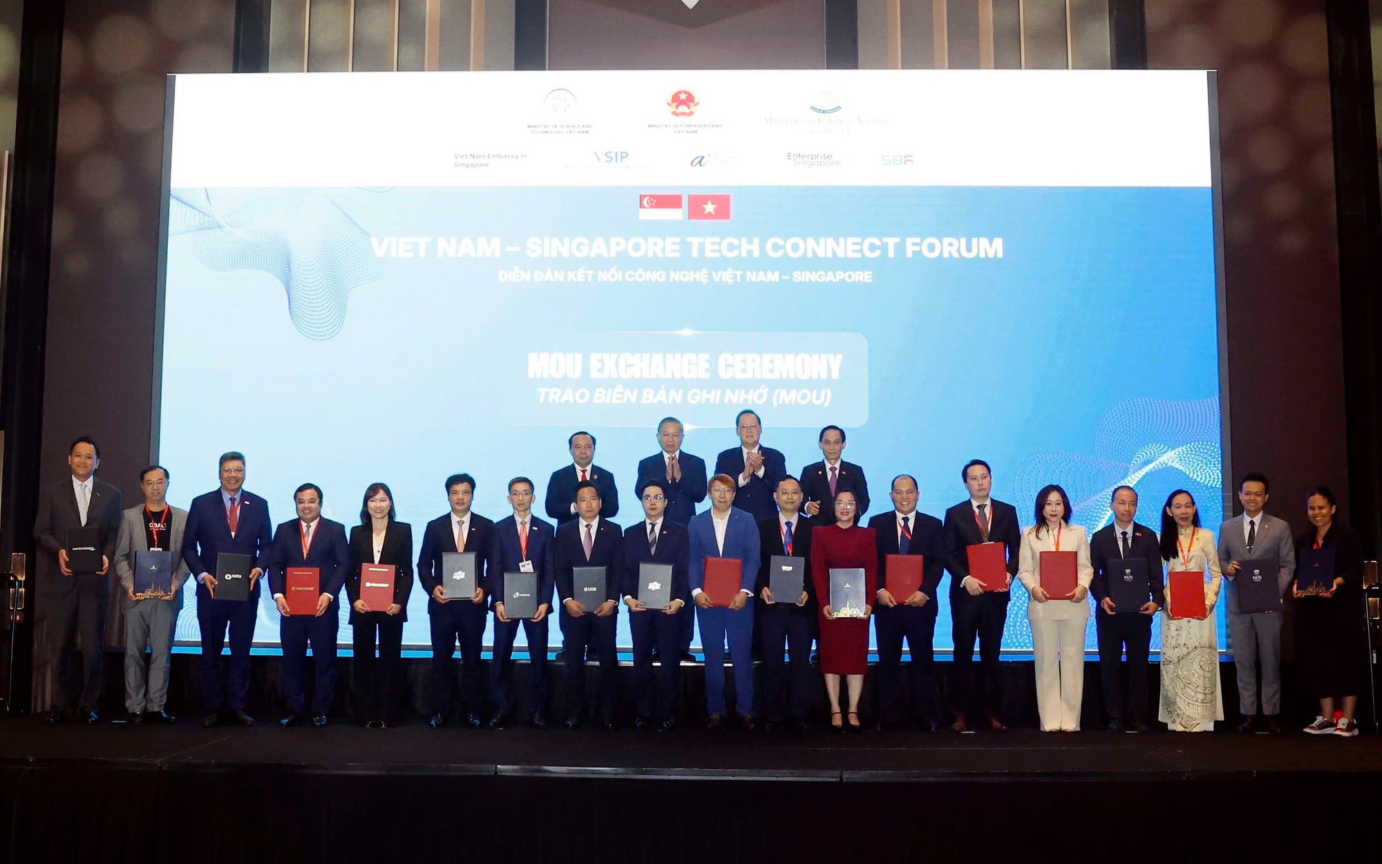 Vinachem thiết lập hợp tác chiến lược với DSM-FIRMENICH