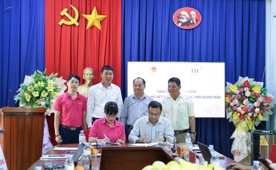 Quỹ Vì tầm vóc Việt kết nối nguồn lực hỗ trợ sinh viên và phát triển cộng đồng tại Quảng Ngãi- Ảnh 2. Quỹ Vì tầm vóc Việt kết nối nguồn lực hỗ trợ sinh viên và phát triển cộng đồng tại Quảng Ngãi- Ảnh 2.