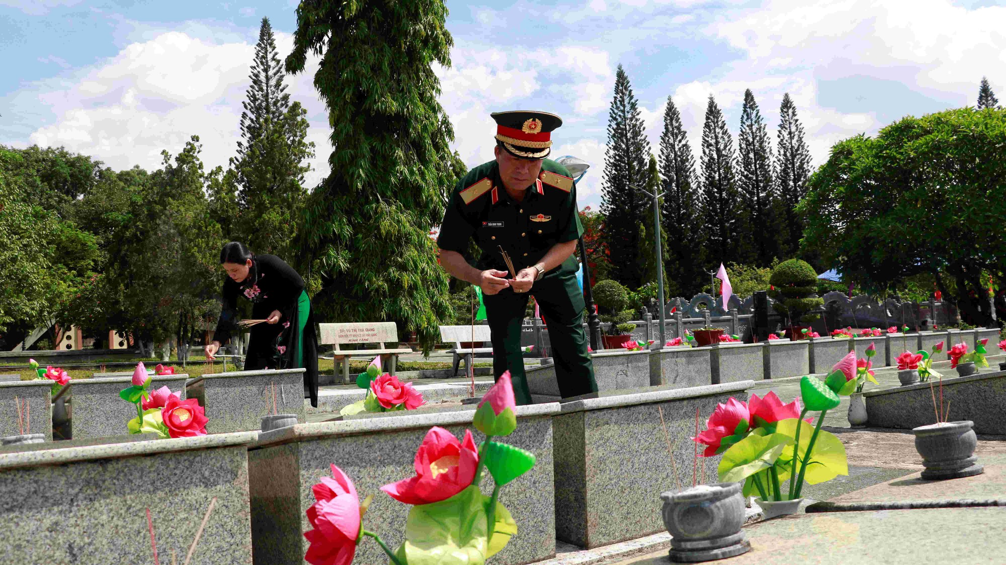 Làm rõ thông tin về rãnh mộ các liệt sĩ Trung đoàn 24A hy sinh năm 1968 tại Kon Tum- Ảnh 3.