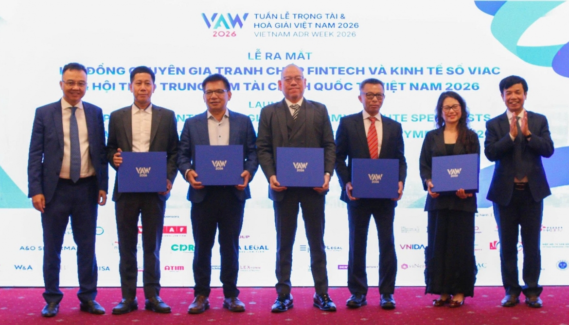 Ra mắt Hội đồng chuyên gia giải quyết tranh chấp fintech và kinh tế số- Ảnh 1. Ra mắt Hội đồng chuyên gia giải quyết tranh chấp fintech và kinh tế số- Ảnh 1.