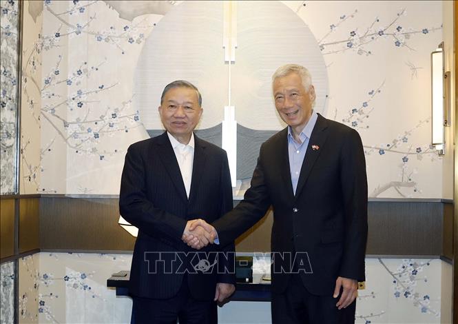 Lãnh đạo Việt Nam, Singapore khẳng định quan hệ hình mẫu hợp tác trong ASEAN