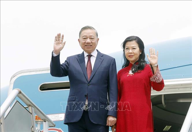 Tổng Bí thư, Chủ tịch nước Tô Lâm và Phu nhân đến thủ đô Manila thăm cấp Nhà nước Cộng hòa Philippines- Ảnh 1.