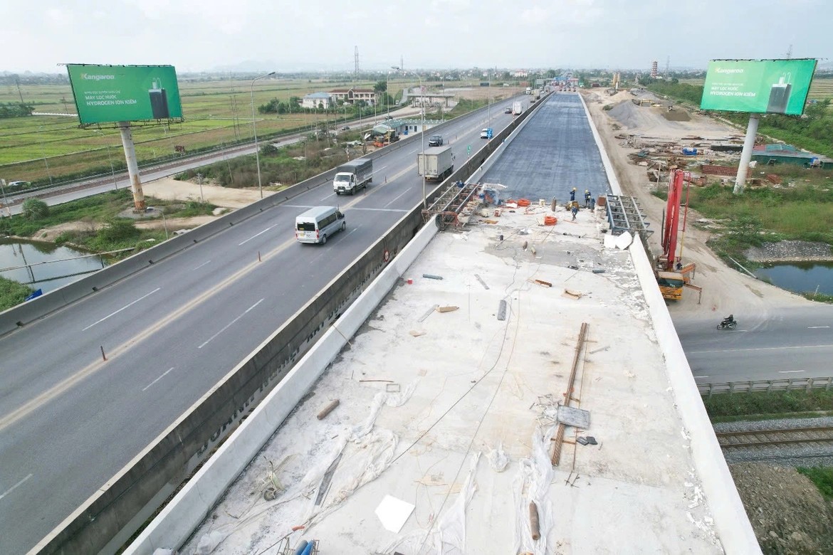 Hoàn thành mở rộng cao tốc Cao Bồ-Mai Sơn trong tháng 6/2026- Ảnh 1.