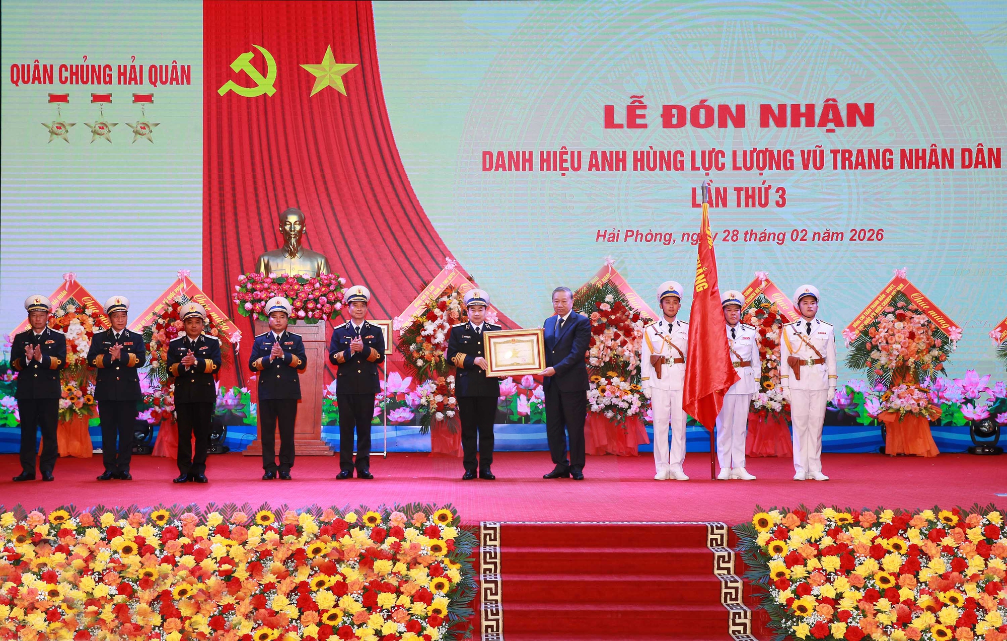 Hải quân nhân dân Việt Nam: 71 năm phát huy truyền thống anh hùng, vững bước hiện đại hóa- Ảnh 1.