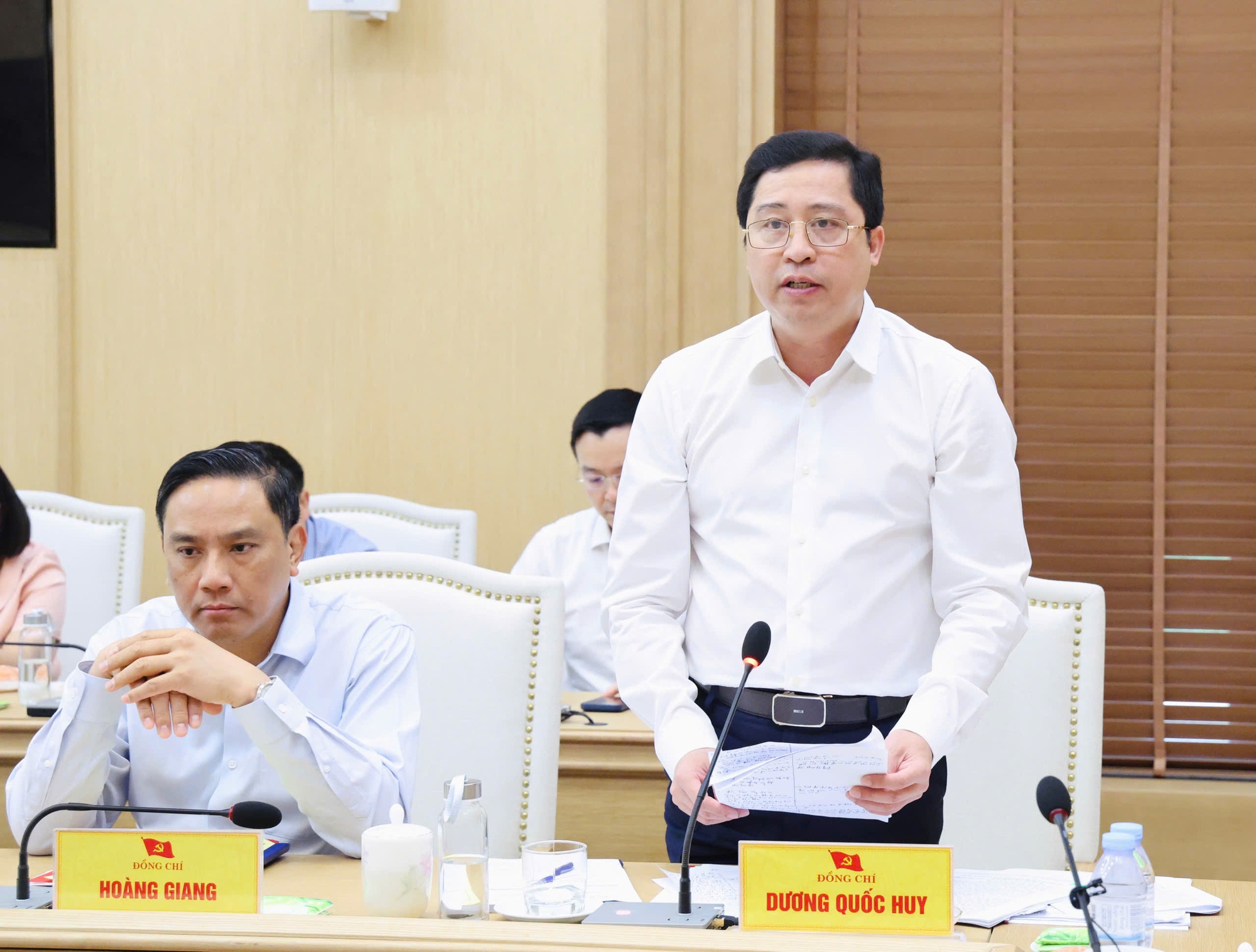 Triển khai các nội dung kiểm tra đợt 2 của Bộ Chính trị, Ban Bí thư đối với Ban Thường vụ Tỉnh ủy Lào Cai- Ảnh 8.