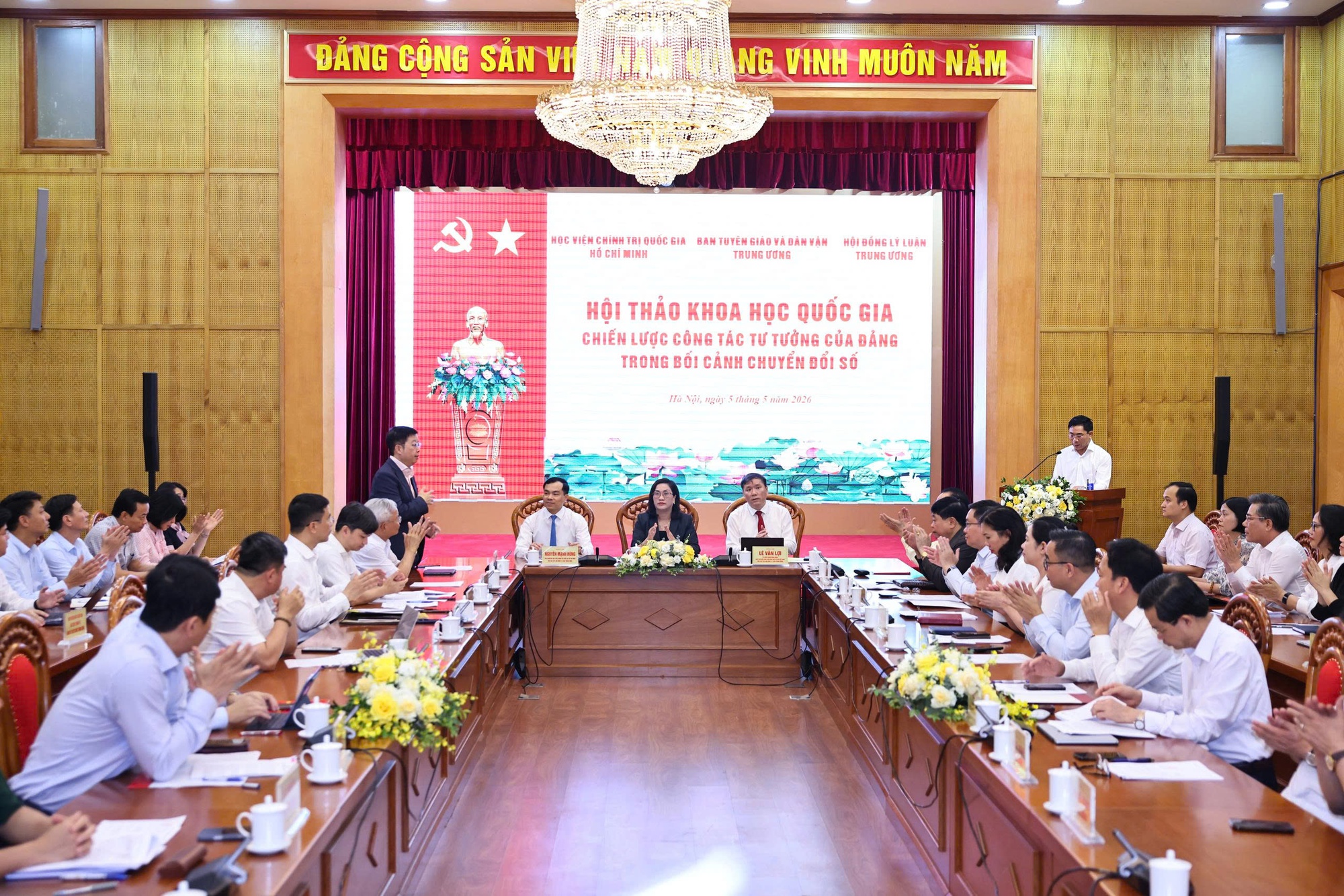 Hội thảo khoa học quốc gia 'Chiến lược công tác tư tưởng của Đảng trong bối cảnh chuyển đổi số'- Ảnh 1.