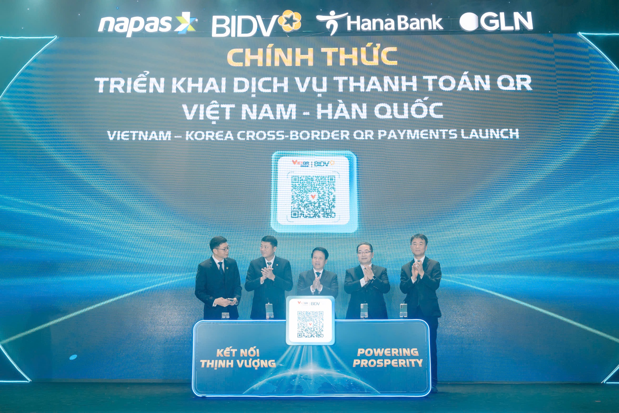 Ngân hàng đẩy nhanh chuyển đổi số, phát triển thanh toán hiện đại- Ảnh 1.