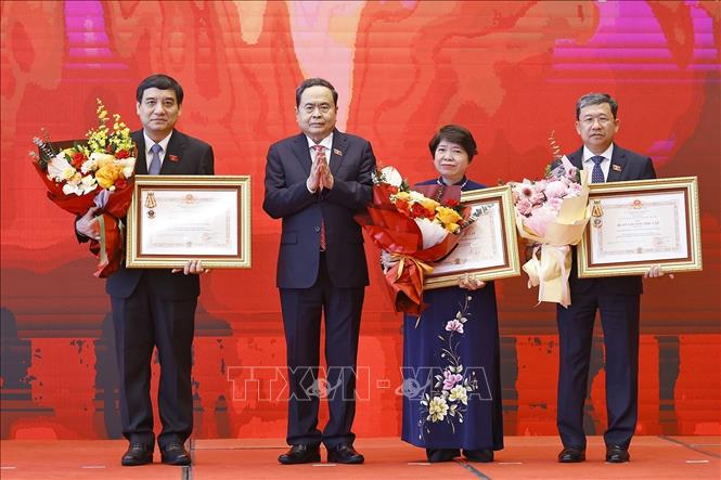 Tiếp tục đổi mới tư duy xây dựng pháp luật, nâng cao hiệu quả giám sát- Ảnh 3.
