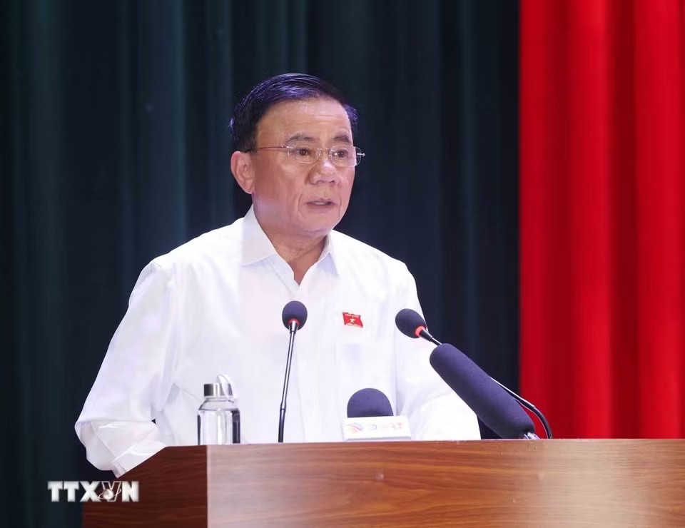 Thường trực Ban Bí thư Trần Cẩm Tú tiếp xúc cử tri tại Đà Nẵng- Ảnh 1.