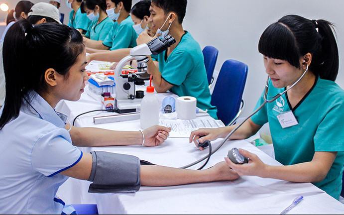 Từ năm 2026, tổ chức khám sức khỏe định kỳ miễn phí cho người dân