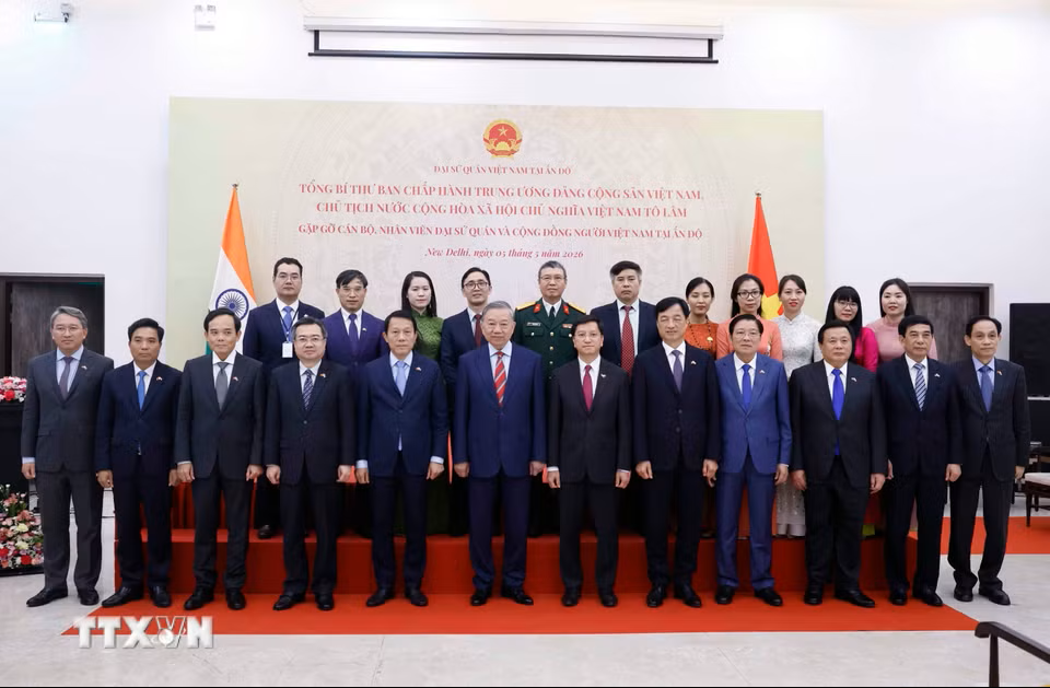 Tổng Bí thư, Chủ tịch nước Tô Lâm gặp gỡ cộng đồng người Việt Nam tại Ấn Độ- Ảnh 5.